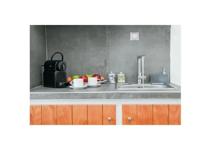 アパートホテル Kafieris Caldera View 3*